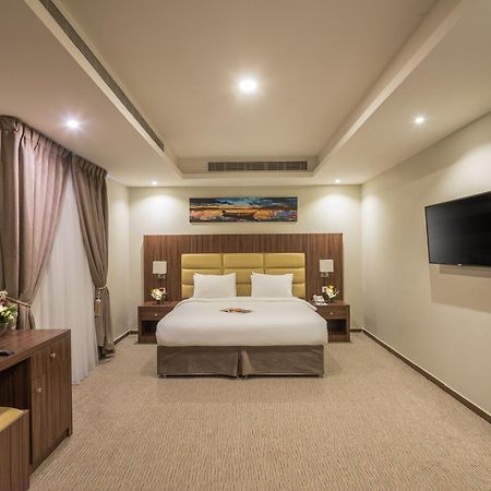 Myrtle Hotel Al Shohadaa ริยาดห์ ภายนอก รูปภาพ