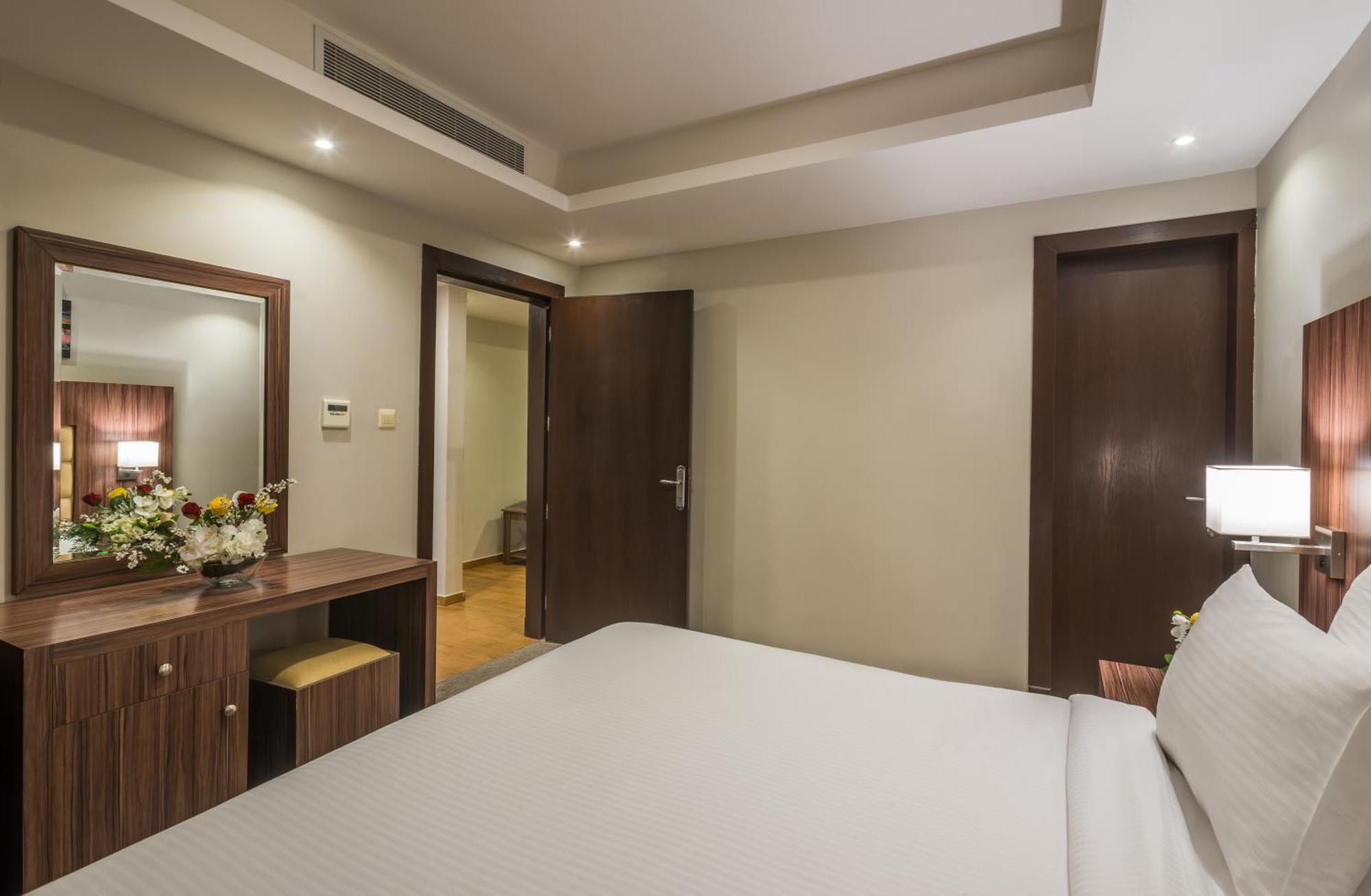 Myrtle Hotel Al Shohadaa ริยาดห์ ภายนอก รูปภาพ
